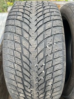 NOKIAN WR snowproof P 255/45 R19 104V - 5