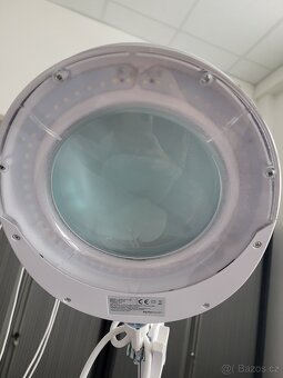 Kosmetické elektrické křeslo - 5