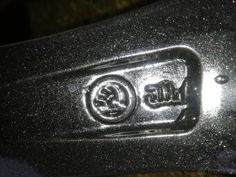 Alu 18" Škoda Octavia IV Perseus zimní 225/45/18 zánovní - 5