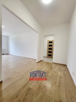 Pronájem zrekonstruovaného bytu 2+1 o velikosti 51 m² v Kapl - 5