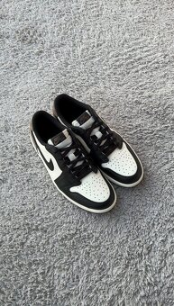 Jordan 1 Retro Low OG Mocha - 5