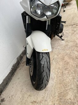 Kawasaki Z750 - 5