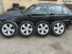 Prodám originál kola Volvo - 5