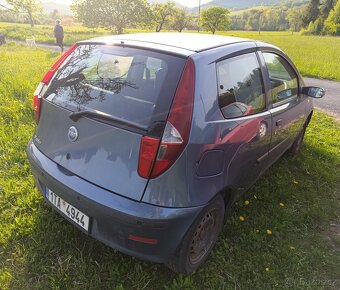 Fiat Punto 1.2 8V - 5