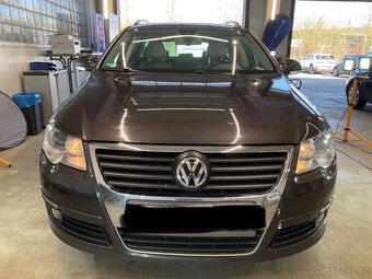 Volkswagen Passat 2.0 TDI 103kW - Klima,Kůže ,Navi - 5