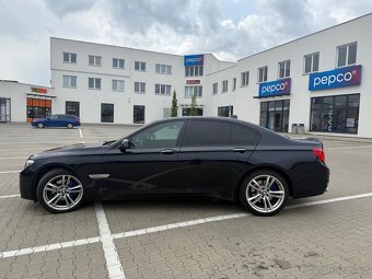 BMW 730 D model F01 M-Paket - 5