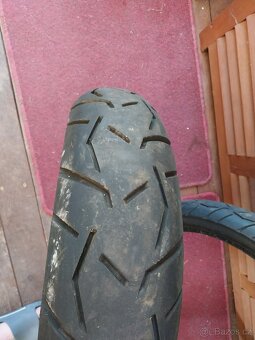Pneumatiky 150/70 18 a 90/90v21 - 5