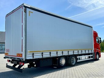 Scania R 410 6x2 včetně plachtové nástavby - 5