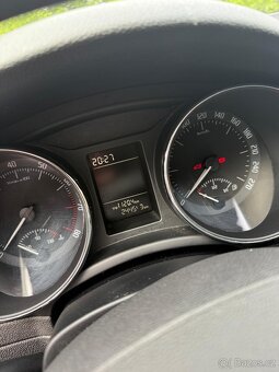Škoda Superb 1.8 TSI, 2011 - prodej - 5