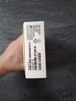 Samsung Galaxy M13 128 GB, světle modrý + ochranné pouzdro - 5
