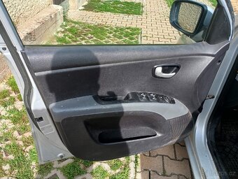 Hyundai i10 - 5
