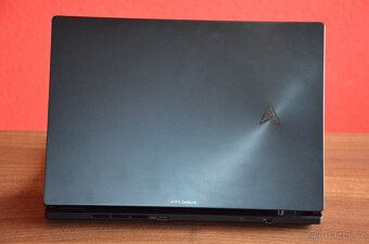 Asus ZenBook Pro 14 Duo i9/32GB/SSD 2TB/dotyk - 5