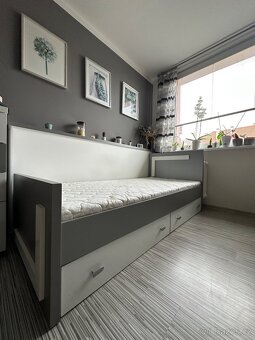 Postel s úložným prostorem - 5