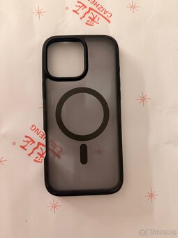Kryty s MagSafe na iPhone 16 pro max - 5