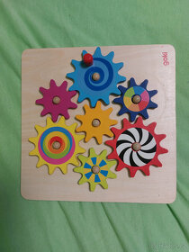 stolní hry,puzzle,rotační puzzle,nádobí,kuželky - 5