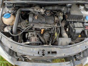 Skoda Roomster 1,4TDI 59kW BNV 2007 DILY z VOZU - 5