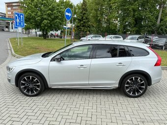 Volvo V60 Cross Country AWD—D4 2.4 140kw—AUTOMAT—2015– - 5