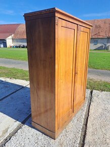 skříň BIEDERMEIER - vzácné třešňové dřevo - 5