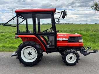 KUBOTA GL 23 Diesel motor 3 válec, 23HP - 5