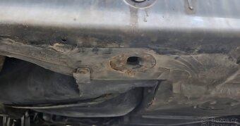 BMW E36, 2.5 i cabrio .... karoserie original 2.5 - 5