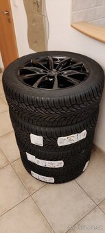 Prodám kola - 4x Nokian Tyres 235 55 r18 104H XL + 4x MAK WO - 5