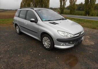 Peugeot 206 1,6 80 kW Digiklima Historie benzín - 5