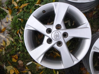 4x originální alu toyota (5x114,3) r16 - 5