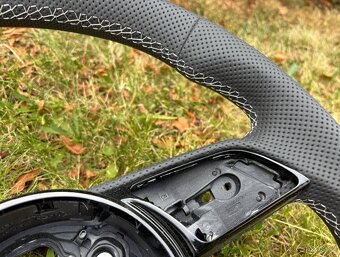 AUDI VOLANT KOZENY PERFOROVANY A3 A4 A5 - 5