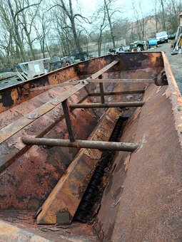 Sypací nástavba Kobit Liaz - 5