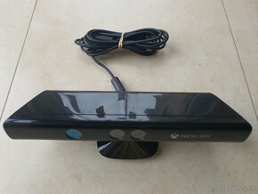 Prodám Xbox 360 Kinect + 2x ovladač (i samostatně) - 5