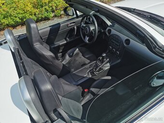 Mazda MX-5 NC 2011 - 5