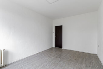 Pronájem slunného bytu 2kk, 54 m², Spojovací ulice, Zruč nad - 5