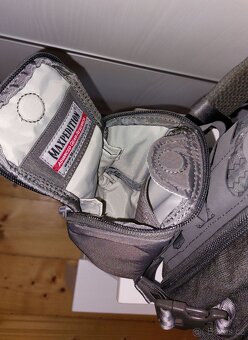 Nový batoh Maxpedition Riftcore 23 L + 2 boční kapsy - 5