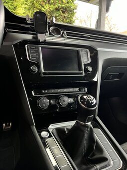 Passat B8 R-line 2.0 tdi 110kw - 5