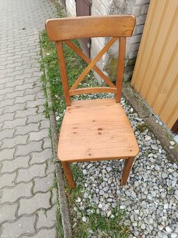 Jídelní masivní stůl+4židle - 5