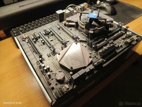 Asus ROG MAXIMUS IX APEX + i3 6100 - 5