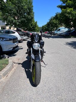 Yamaha MT07 - 5