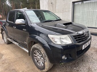 Toyota hilux - 5