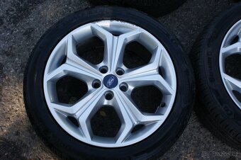 4ks hezkych Y alu kol original Ford 18 letni pneu - 5