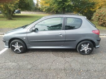 Peugeot 206 1.4 55kw 2008 /1 majitel /nový motor - 5