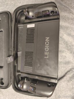 Lenovo Legion Go - 5