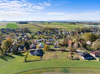 Krásný stavební pozemek v Sedlnicích - 5