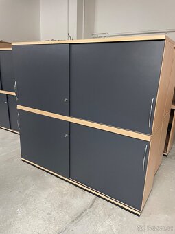 Kancelářské skříně a stoly KN - 5