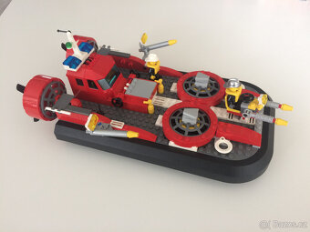 Lego City 7944 Hasičské vznášedlo - 5