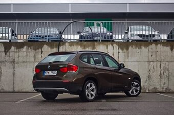 BMW X1 r.2010 , 110kw 4x4 - 5