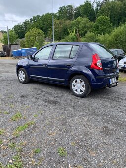 Prodám Dacia Sandero 1.4i - 5