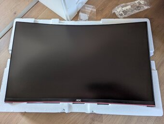 Herní monitor AOC CQ32G1, 1440p, 1800R, 144 Hz, 31,5" VA - 5