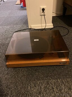Gramofon Tesla NC452 - 5