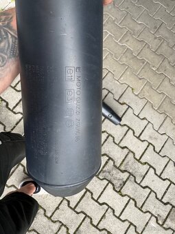 Koncovky moto guzzi v7 2018-19 - 5