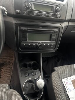 Fabia 2009 1.4 63kw 25600km  najeto - 5